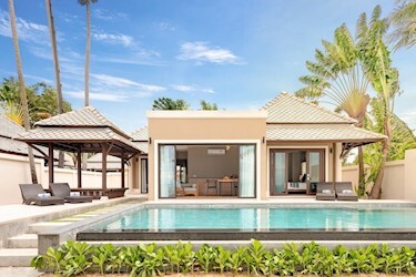 2 Bedroom Beachfront Family Pool Villa