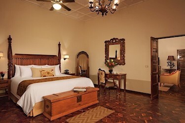 Hacienda Preferred Club Suites