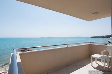 Junior Suite Front Sea View