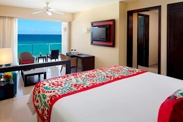 Junior Suite Ocean Front