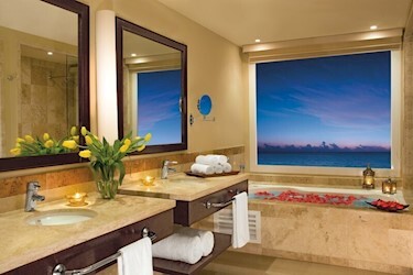 Junior Suite Ocean Front