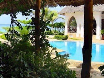 Standard Garden or Pool View