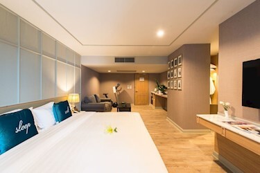 Executive Room