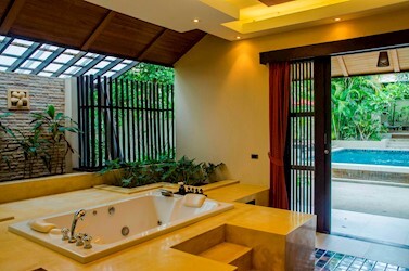 Honeymoon Pool Villa