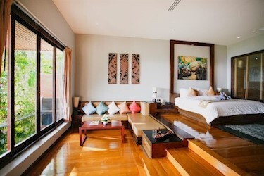 Grand Thai with Spa Bath &amp; Private Pool