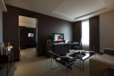 Executive Suite