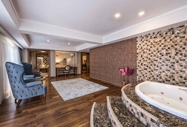 King Suite