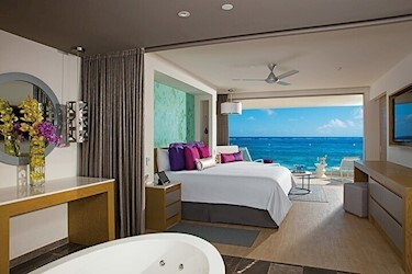 Xhale Club Master Suite Ocean Front