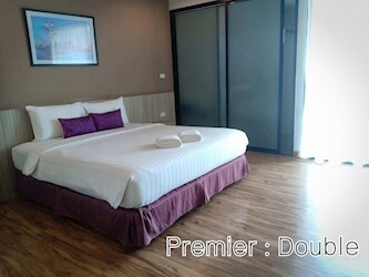 Premier Room