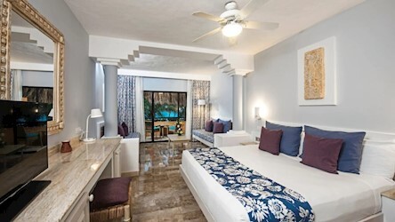 Junior Suite Ocean Front