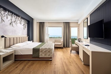 Family Room Land View