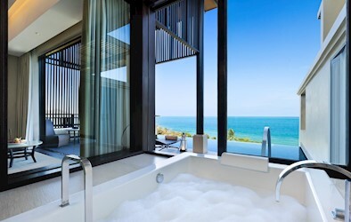 Grand Ocean View Pool Suite