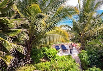 Ocean-View Luxury Villa With Private Pool and Private Ocean Access