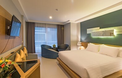 Grand Superior Room