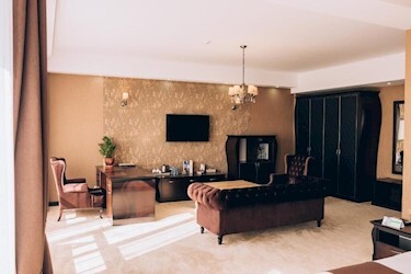 Luxe Room