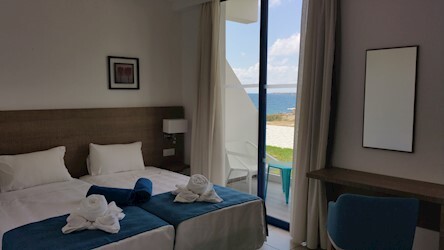 Studio Suite Pool & Sea View