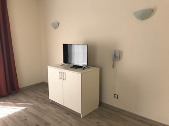 One Bedroom Apartment