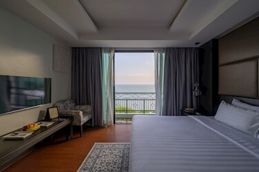 Deluxe Sea View