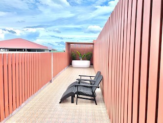 Moondeck Room with Balcony