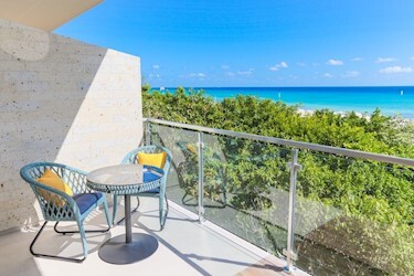 Ocean Front Family Master Suite