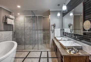 Exclusive Suite