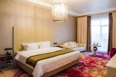 Presidential Suite