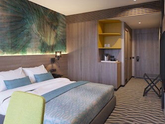 Premier Room