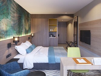 Premier Room