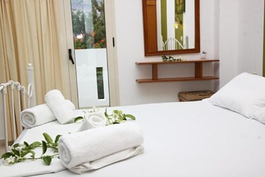 Apartment 1 Bedroom GV (Garden View)