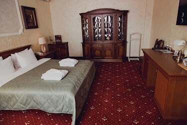 Suite Room