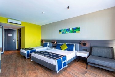 Family Room Connection