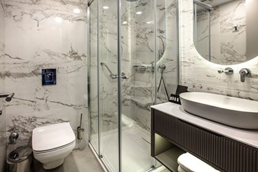 Swim up Comfort Rooms