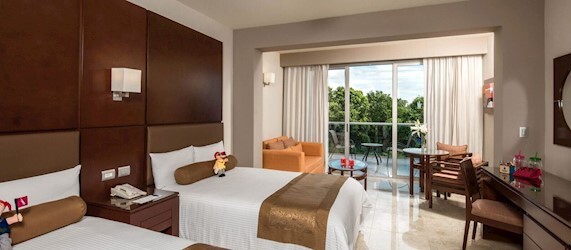 Family Club Deluxe Junior Suite