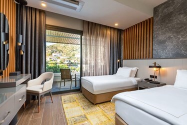 Comfort Room Garden View