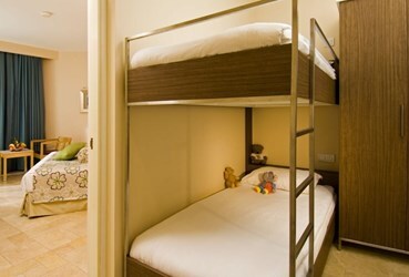 Club Family Room
