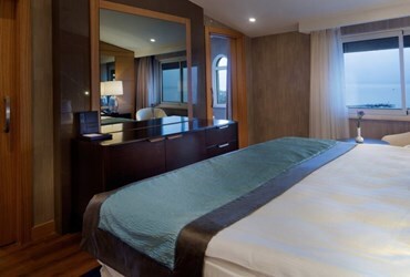 Presidential Doublex Suite