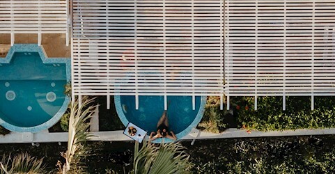 Garden Studio Suite with Outdoor Whirlpool