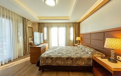 Senior Suite Sea View