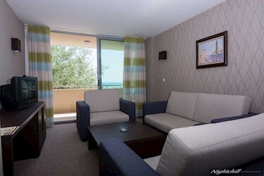 Suite Front Sea View