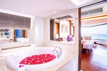One Bedroom Princess Suite
