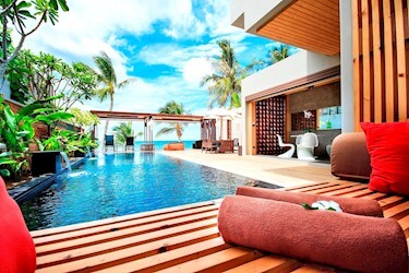 3 Bedroom Beachfront Pool Residence