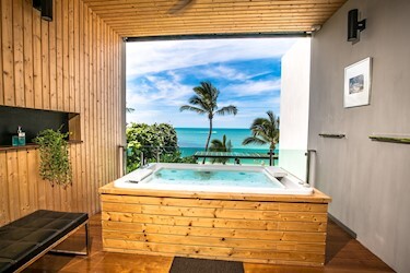 3 Bedroom Beachfront Pool Residence