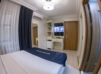 Economy Room