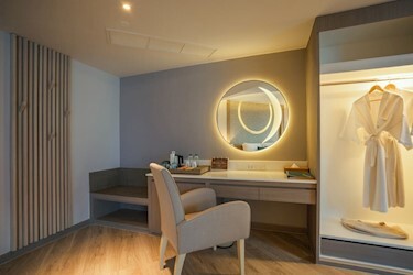 Dara Deluxe Room