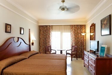 Standard Connecting Room