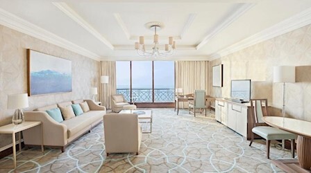 Tower Suite With Sea View & Balcony - King