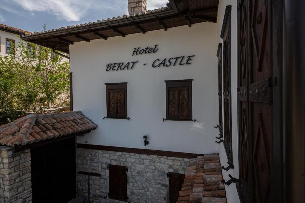 Fotografie Berat Castle Hotel (ex. Hotel Berat Castle, Berati Castle Hotel) 4*