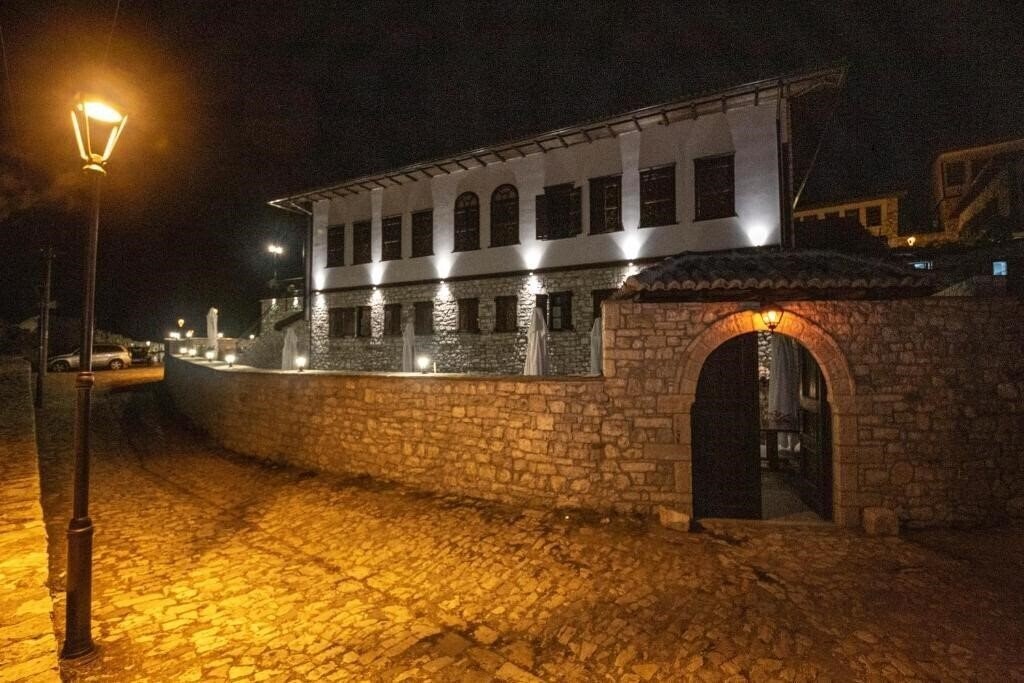 Fotografii Berat Castle Hotel (ex. Hotel Berat Castle, Berati Castle Hotel) 4*
