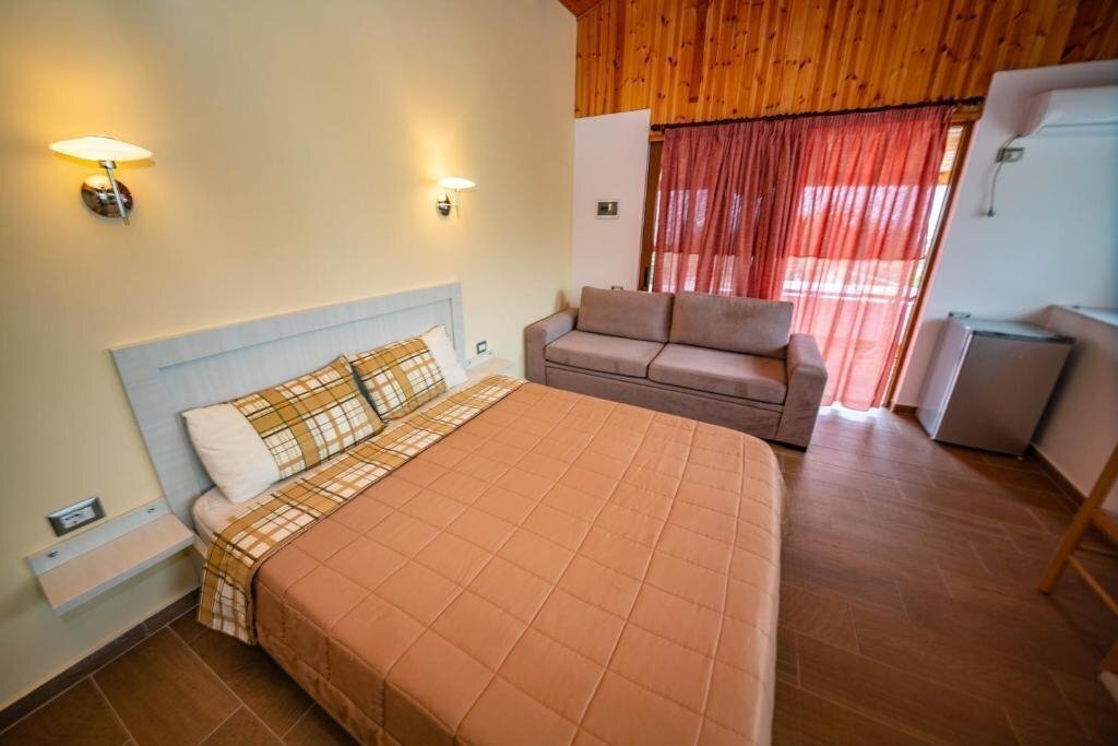 Imaginea Luiza Guest House 3*
