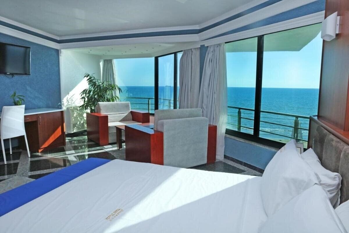 Imaginea Hotel Ylli I Detit 4*